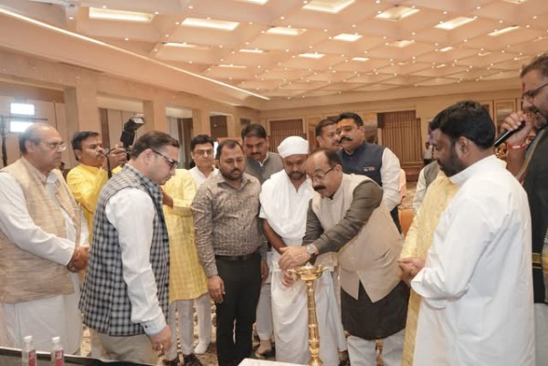 BICCI Chairman Participates as Distinguished Guest at the Launch of Dainik Lokdesh’s Raipur Edition