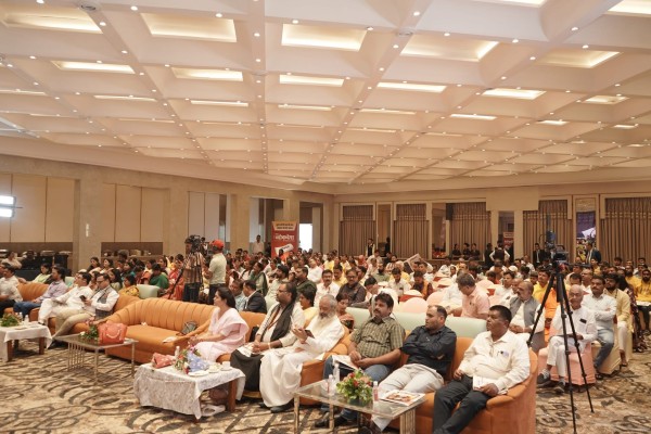 BICCI Chairman Participates as Distinguished Guest at the Launch of Dainik Lokdesh’s Raipur Edition